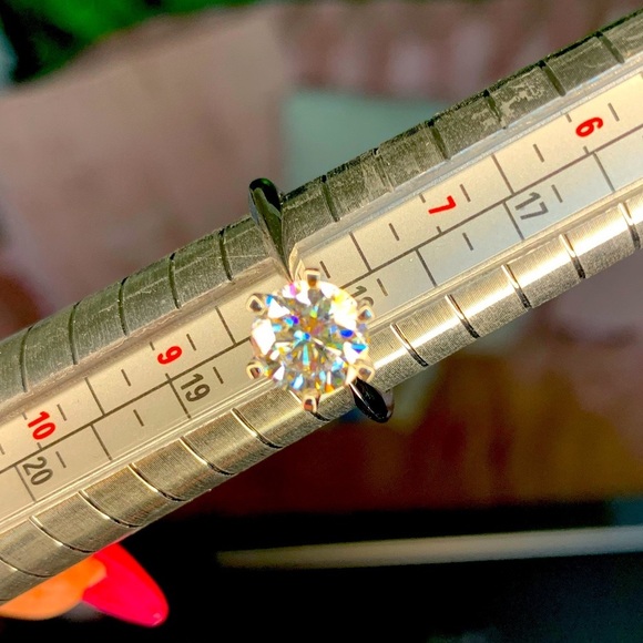 GIVEAWAY Moissanite 925 2c Sterling Silver Ring on Sat November 22nd!! - Picture 4 of 4